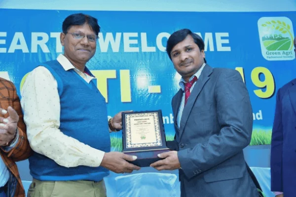 outstanding entrepreneurship award received by Mr. Kiran Kumar, Founder and CEO of SmartAgro (A Managed Sandalwood Farm Land Project near Bengaluru)